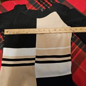 Inc  block long sleve top